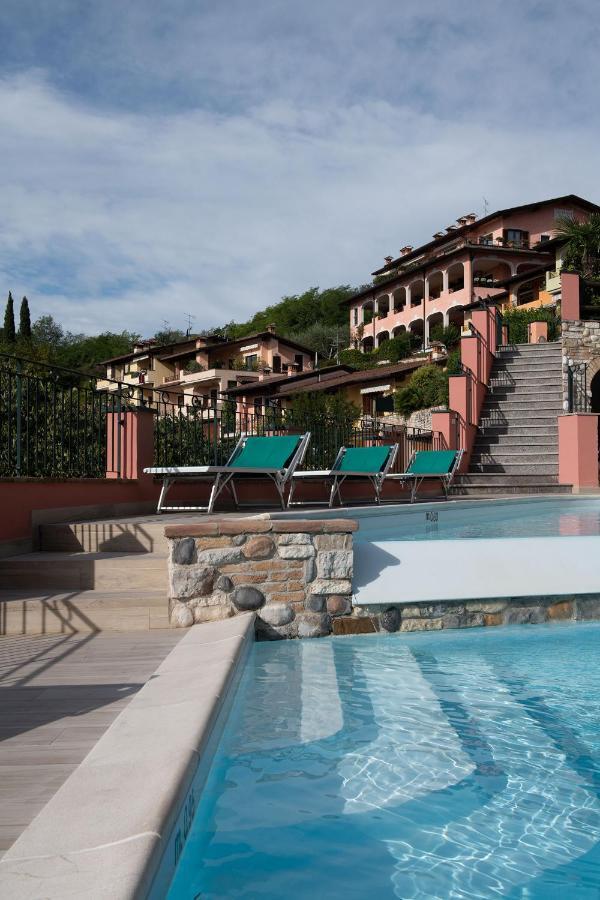 Alice'S Nest-Lake View House Padenghe sul Garda Exterior foto